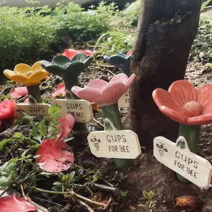 🌸Flower-Shaped Bee Watering Station🐝