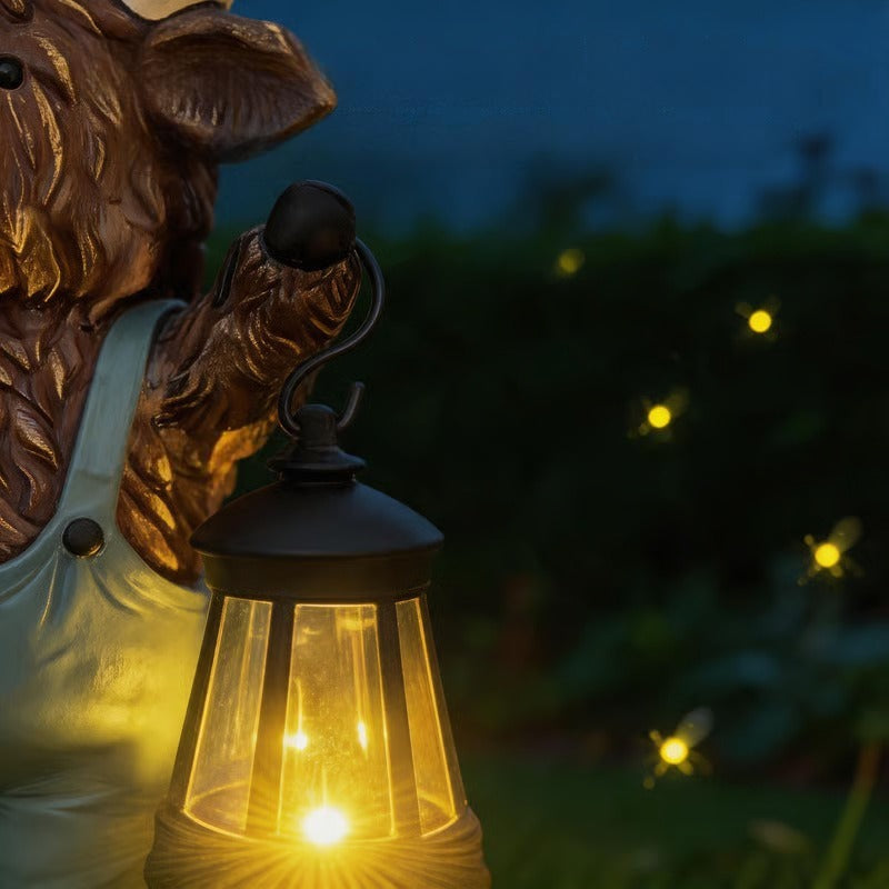 Handcrafted Highland Cow Solar Lantern Statue