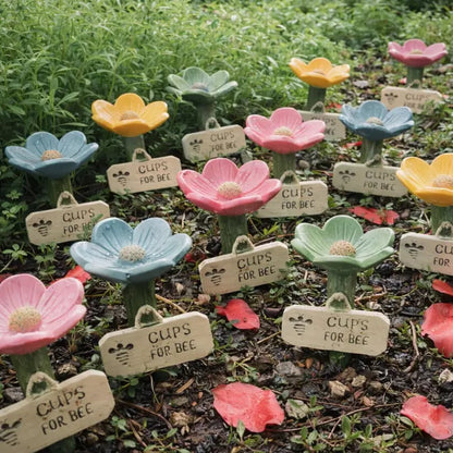 🌸Flower-Shaped Bee Watering Station🐝