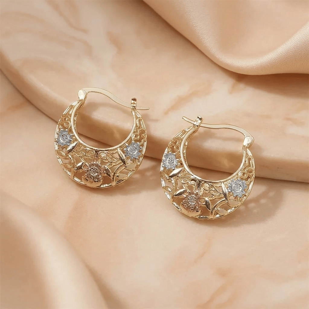 🌸 Vintage 14K Gold Flower Hoop Earrings