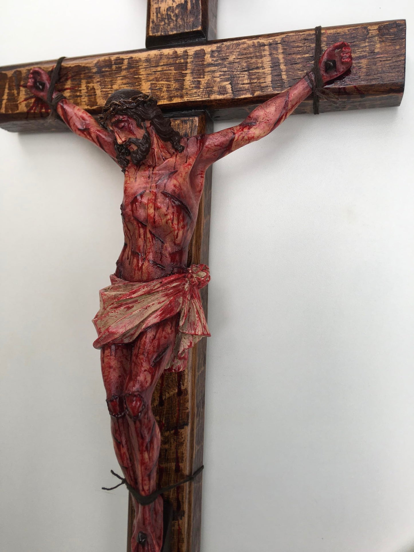 Handmade Jesus Crucifix — Remember His Sacrifice