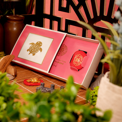 2026 Golden Turtle Charm – Bites onto Luck, Never Lets Go