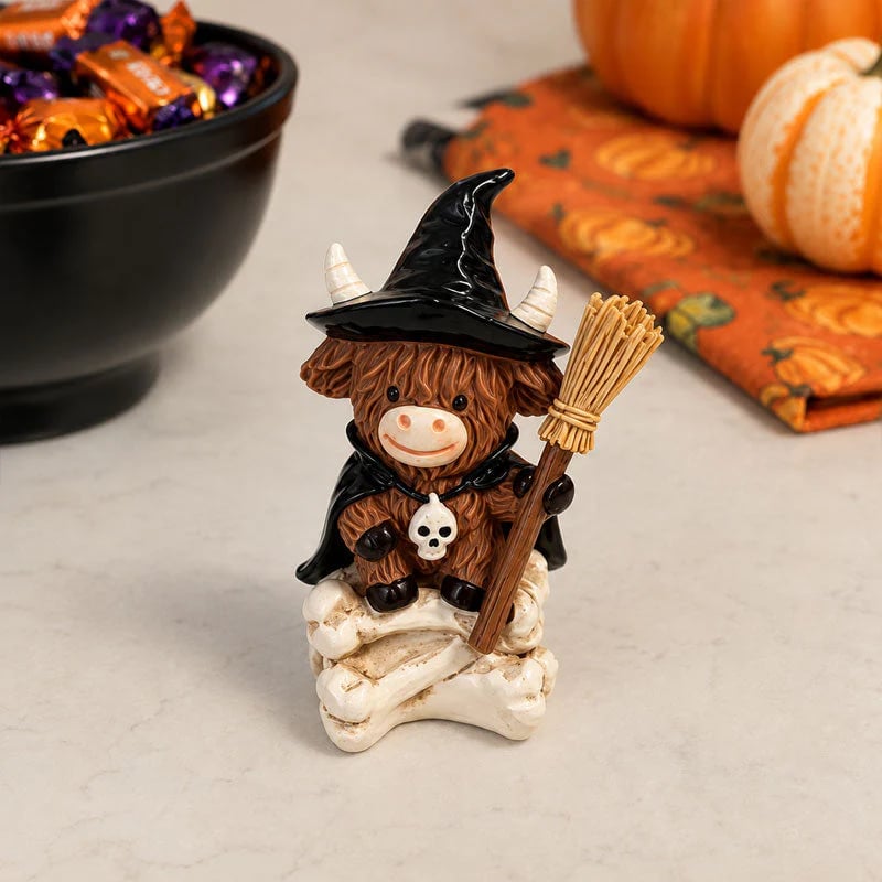 🔥Last Day 50% OFF 🐮Halloween Highland Cow Witch Ornament – Spooky-Cute Tabletop Decor for Mantel, Shelf & Candy Station