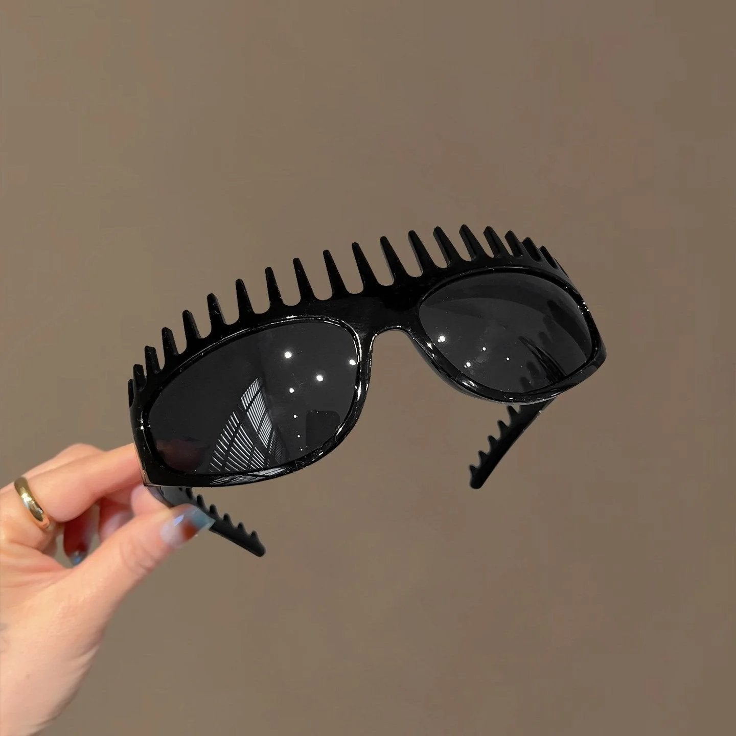 🔥 48K+ Sold |Sunglasses That Double as a Headband – 2-in-1 with Built-In Comb Teeth