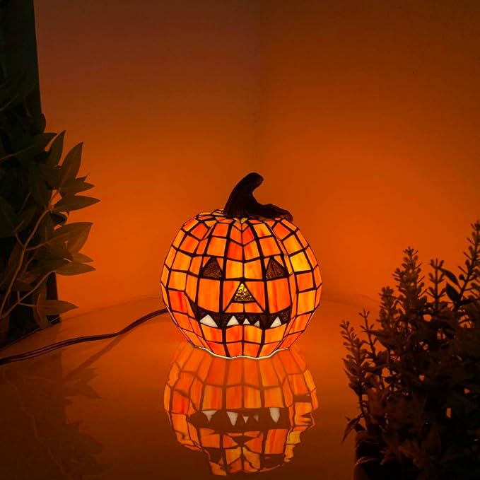 A Warm Vintage Pumpkin Glow For Your Halloween Home