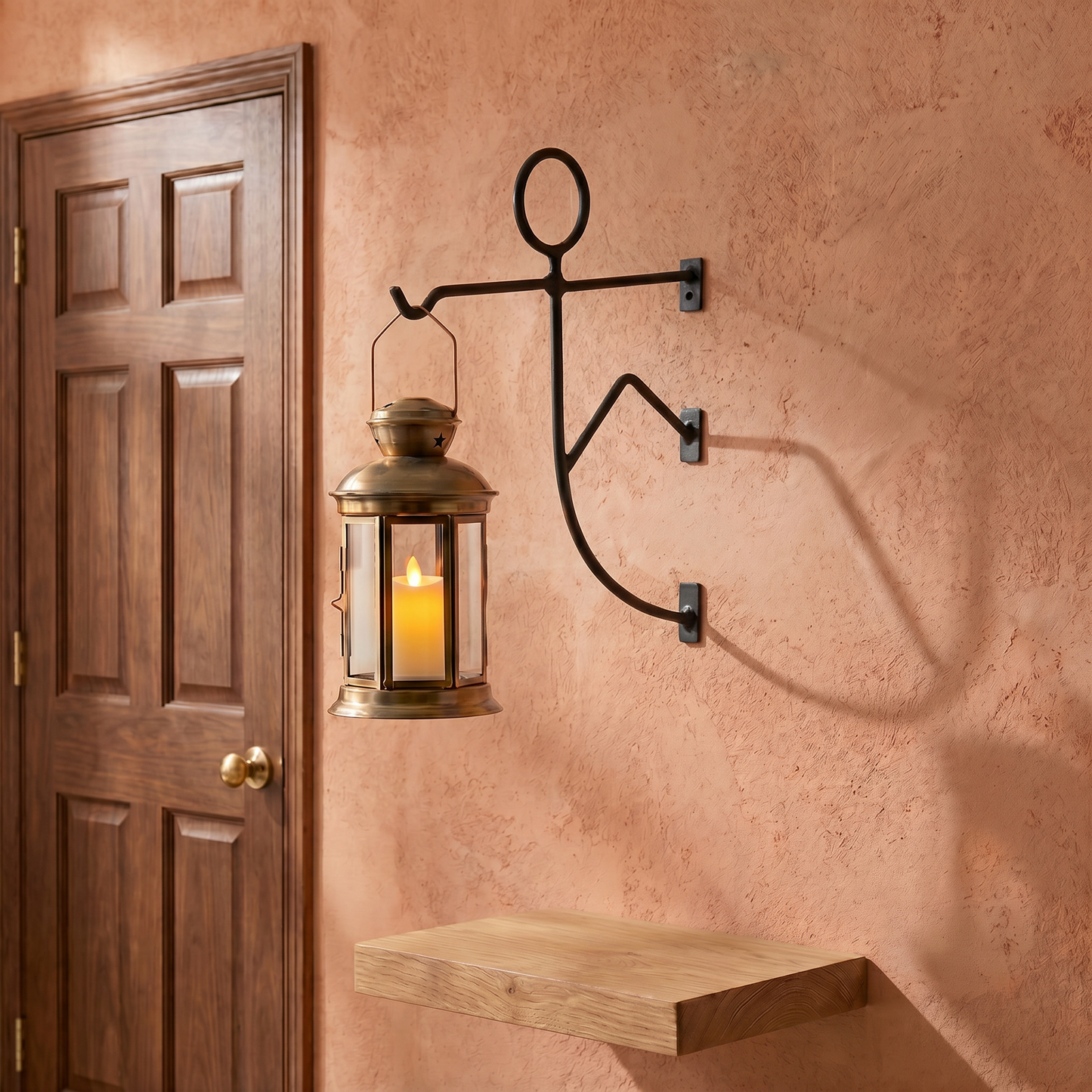 🎣 Creative Iron Wall Bracket - Transform Your Walls into Living Art