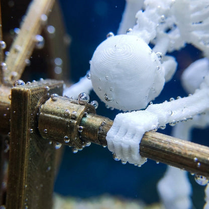 💀Action Skeleton Aquarium Ornament — Air-Driven Moving Skeleton Fish Tank Bubbler Decoration for Fresh & Saltwater Aquariums