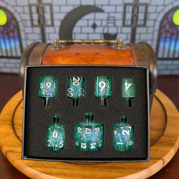 🎲🌙Crescent Moon Liquid Core Potion Dice Sets🧪