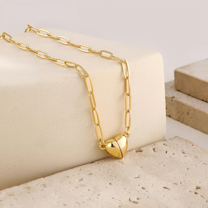 Magnet Heart Necklace